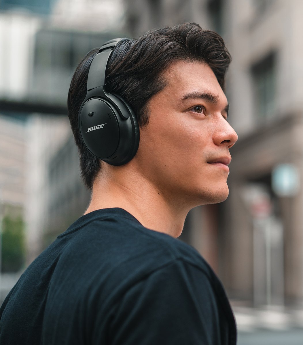 Bose_Japan's tweet photo. ボーズの革新、ハイ・フィデリティオーディオ

QC45 headphonesのTriportテクノロジーが、イヤーカップのサイズはそのままに、深みのあるリッチなサウンドを実現しています。

https://t.co/ngIjbCgceL

#QuietComfort #BoseHeadphones https://t.co/EWhRFItoVw