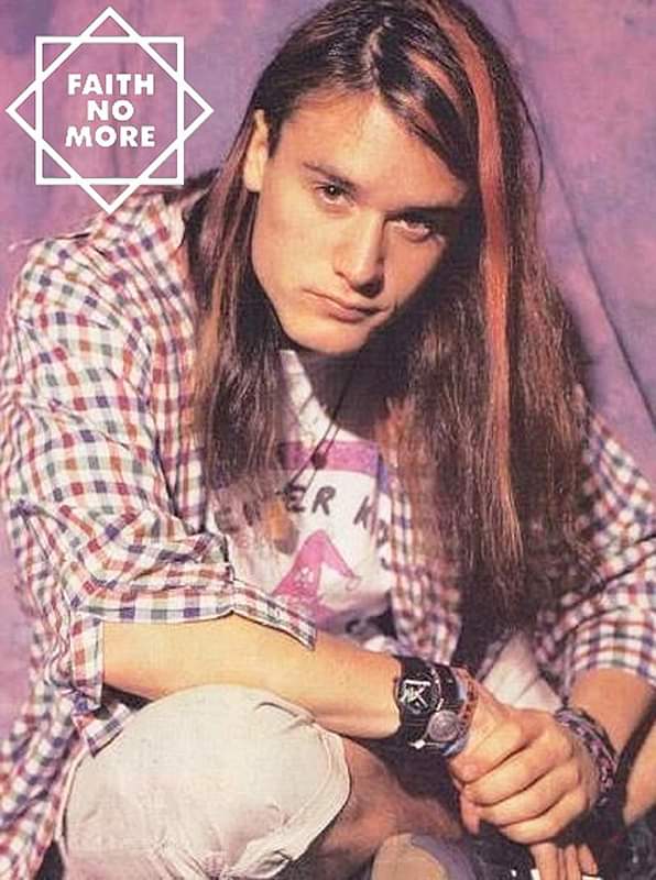 Happy birthday MIKE PATTON!!
Lead singer for Faith No More
(January 27, 1968) 