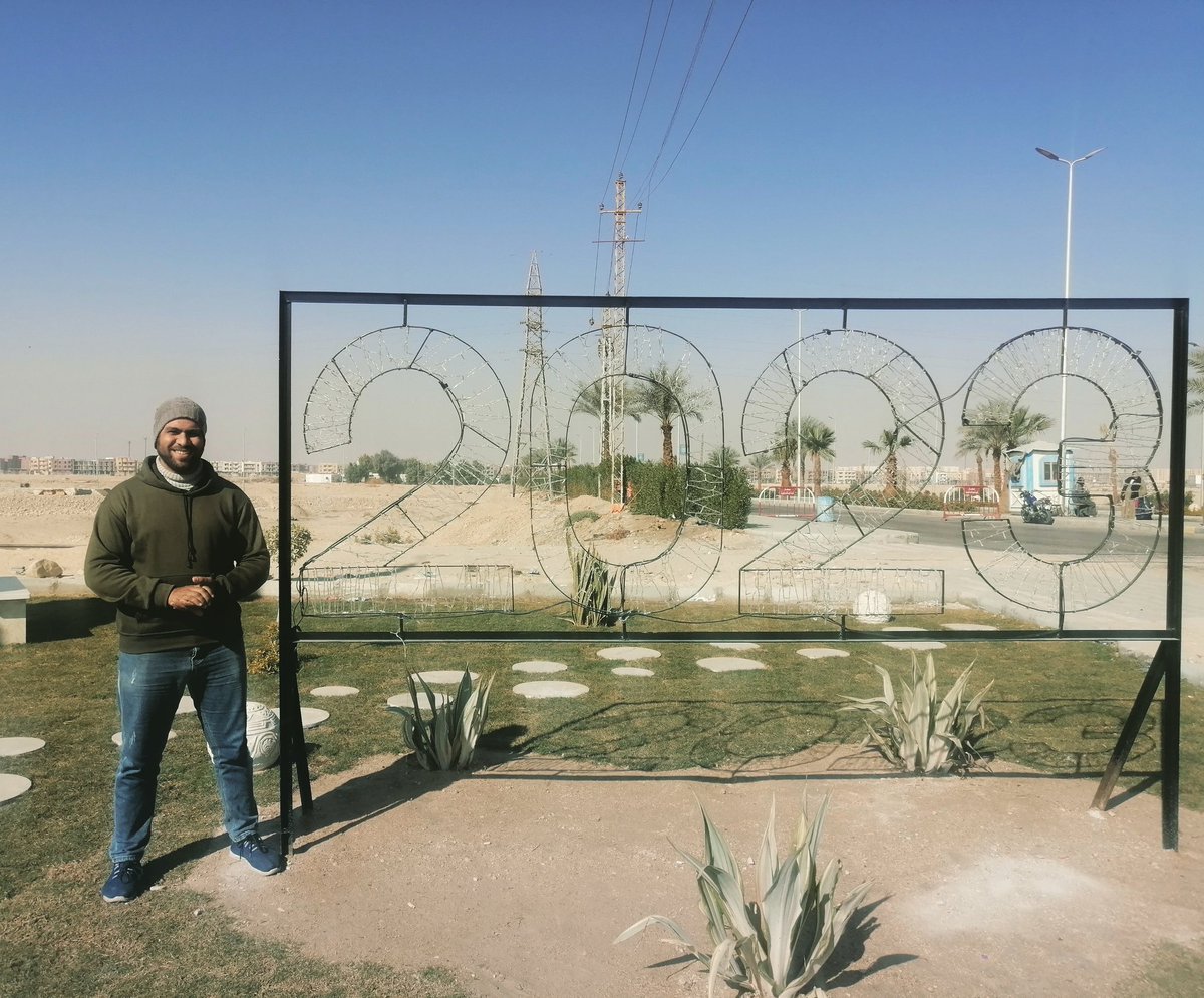 3badilo's tweet photo. استمتع في الهدوء و استشعر بجمال الاشياء من حولك بدون ايت احكام مسبقه
لان في الهدوء ادراك للوجود
#3badilo https://t.co/iNKUhlh1Kv