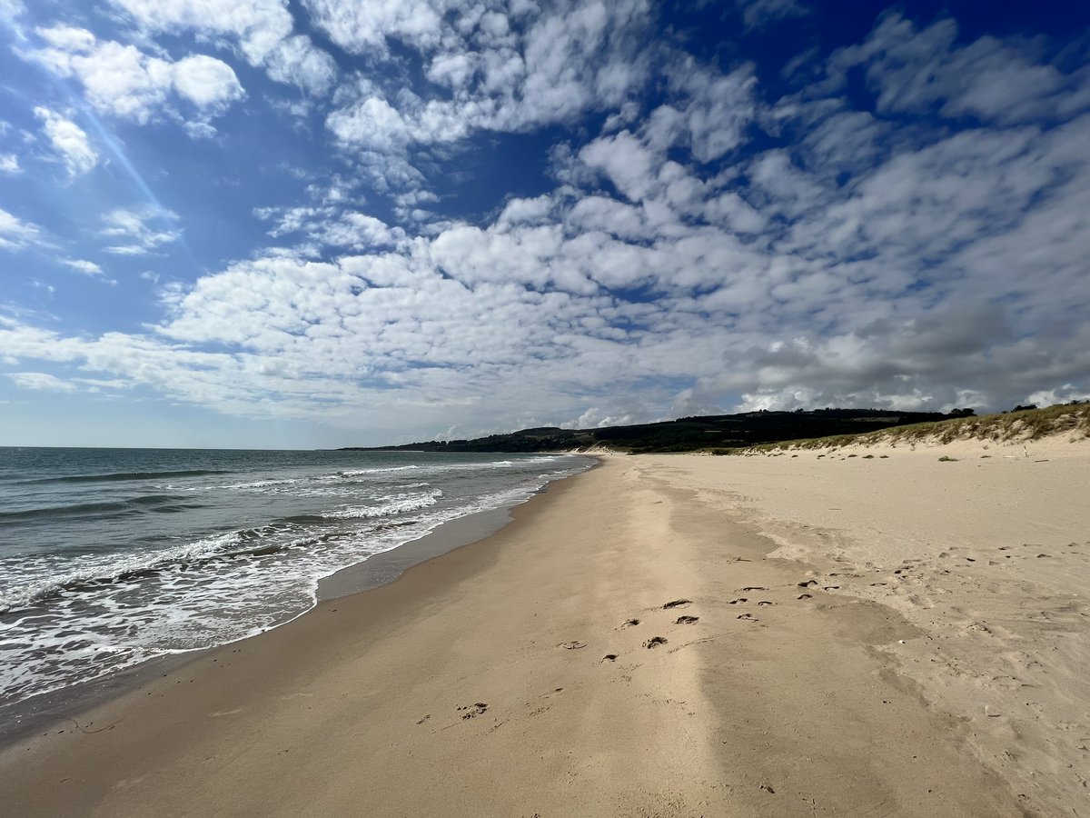 empay70's tweet photo. @flicksfan @amz07 This beach is close to Brittas and is known as Magherabeg. Check my instagram for more images of Ireland @emma.loc https://t.co/UVWt9OzMsK