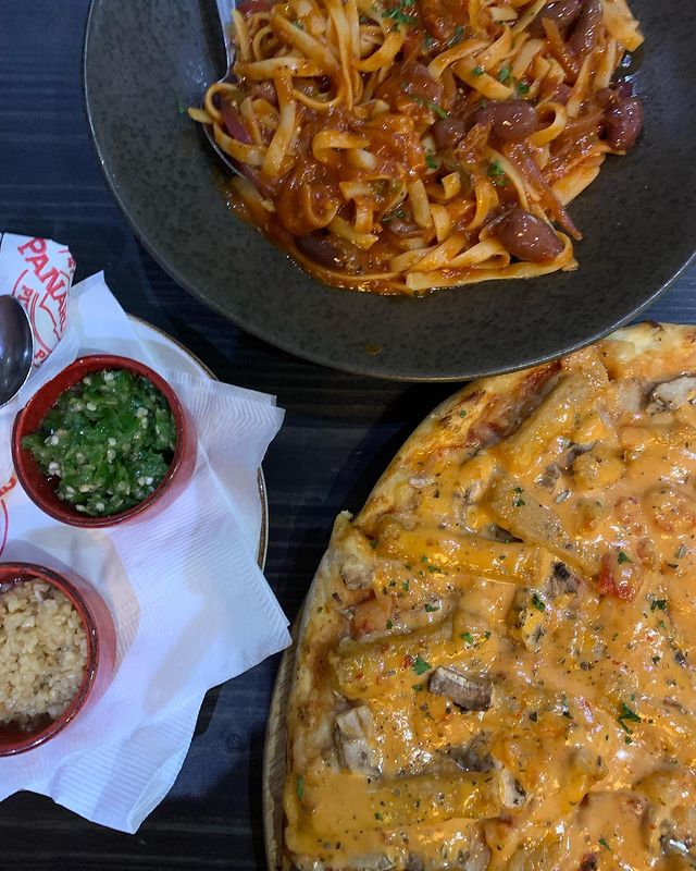 RT @lerato_phakathi_ on IG - Vegan Lunch 🌱
I love my pasta and pizza and @panarottis has a delicious vegan menu which is so yummy my face says it all. Thinking of your next lunch date, try @panarottis vegan menu.
#PanarottisVeganMenu #Veganuary #VeganFood #VeganMenu #ad