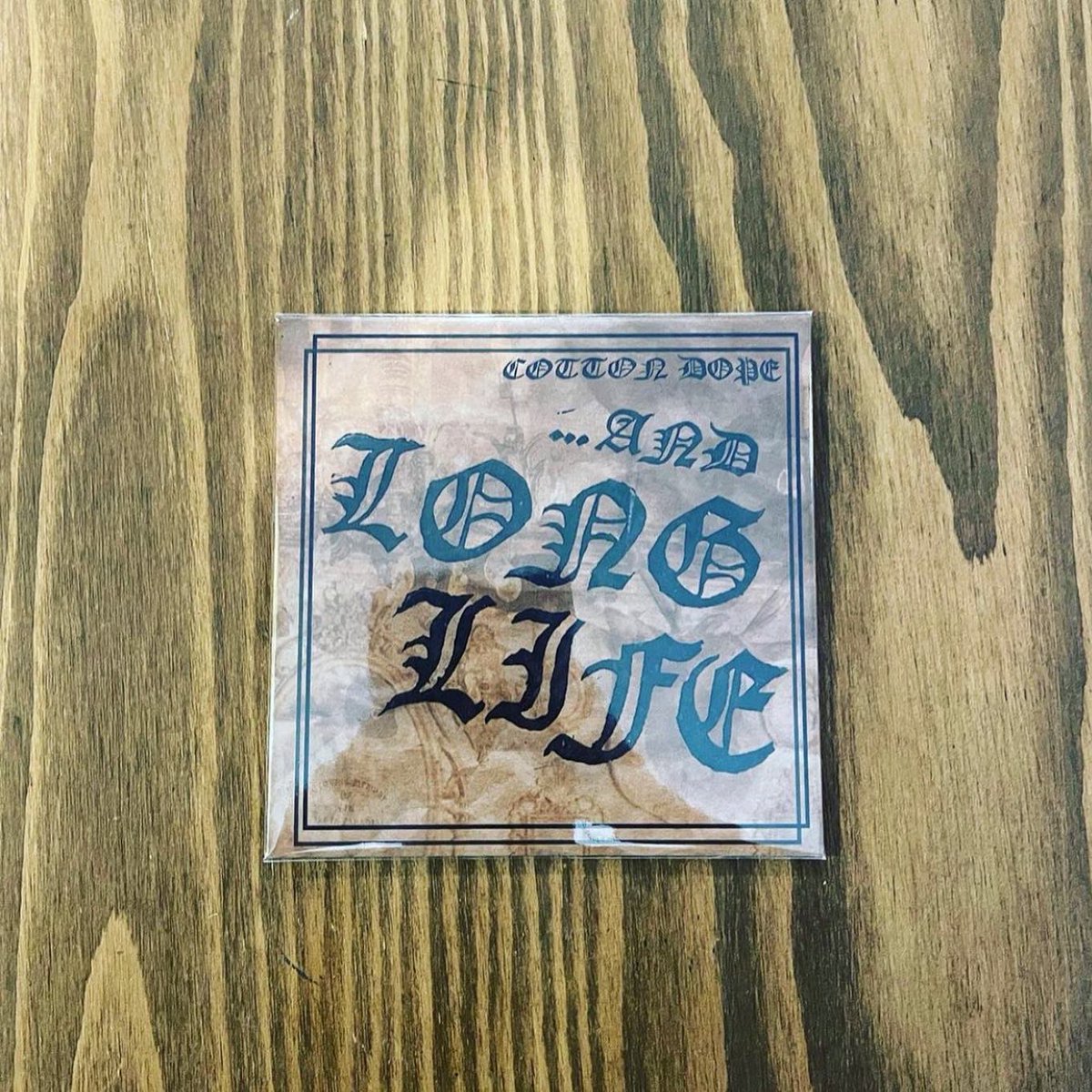 COTTON DOPE「...AND LONG LIFE」Release Party

1/29(SUN)BUSHBASH
open12:30 fee2000yen(＋1d order)

DJ
COTTON DOPE
DJ HOLIDAY
hankyovain
untitled ballroom

LIVE
ERA
SPRA

FOOD
atmosphäre

SHOP
TRASMUNDO
RIVERSIDE READING CLUB

FLYER
Mau Sniggler