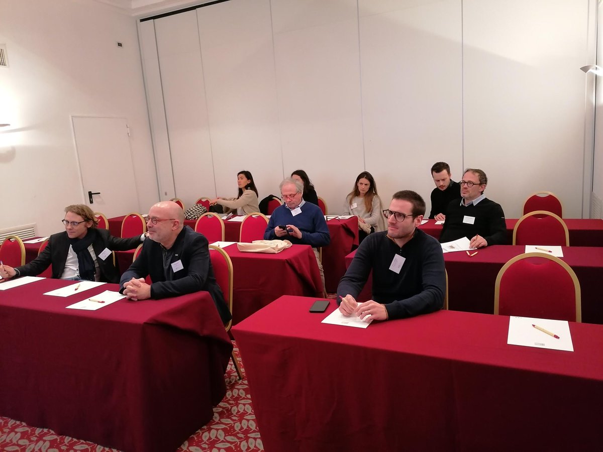 EUROJURISFR's tweet photo. 📢 – CONGRES –
💡Cette journée débute avec un atelier de #DroitCollaboratif un atelier sur l'#Interprofessionnalité et un atelier sur l'#IntelligenceAdaptative
#CongrèsEJF #Eurojuris https://t.co/p6KfKsEDR4