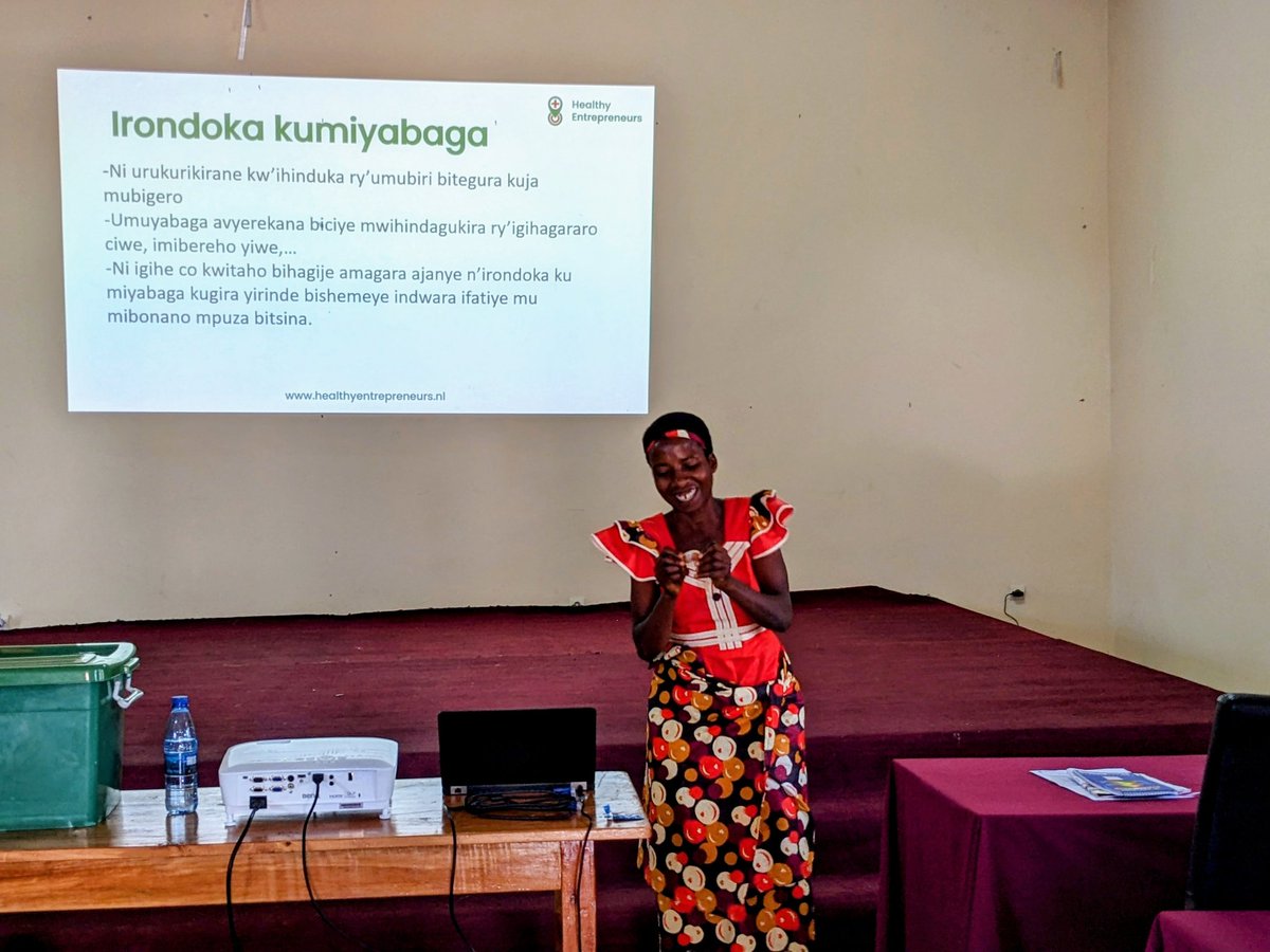 We equip recruited community health workers with necessary skills for an effective healthcare provision in partnership with <a href="/minisante/">MinisantéBdi</a>.
The involvement of woman in SSR is key.
#SRHR 
#Entrepreneurship