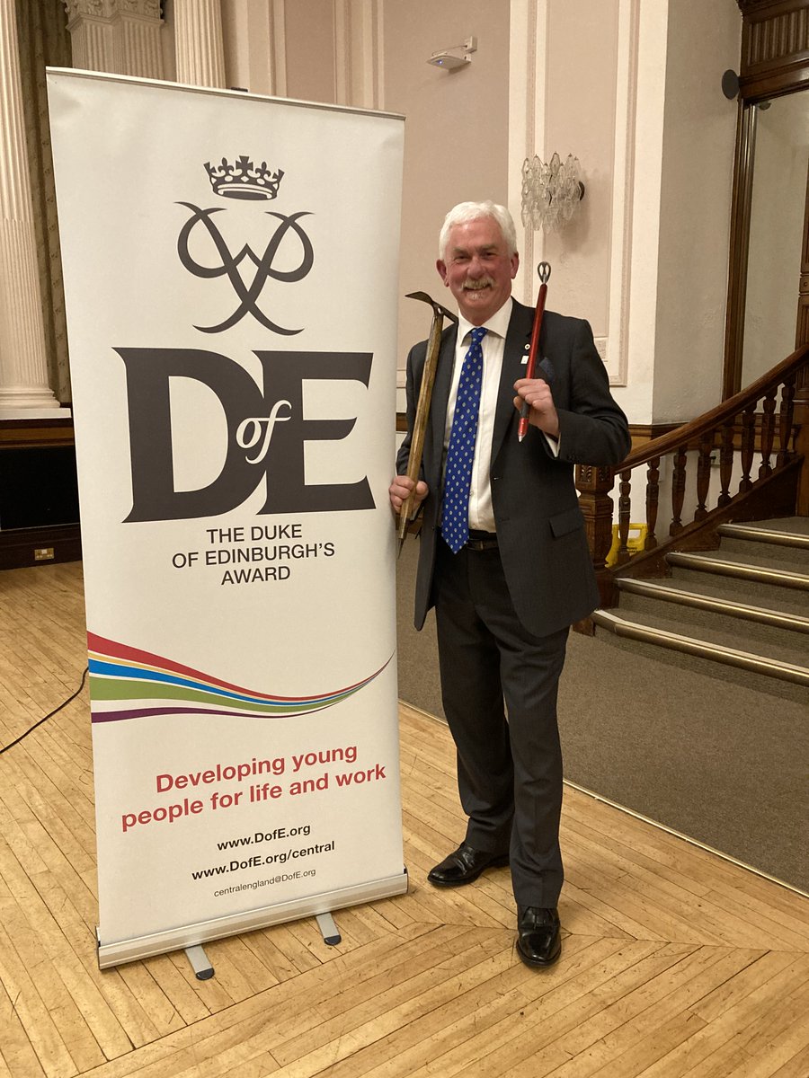 I was thrilled to attend the first awards evening of Derbyshire DofE Award Group last night. An open DofE group with young people from across Derbyshire collecting all 3 levels of the award. An interesting talk as always from @NigelVardy motivating us to keep exploring! #DofE