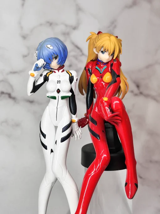 続いて「エヴァンゲリオン新劇場版」綾波レイ ボトルキャップ(雑誌付録)#造形師デビュー25周年 