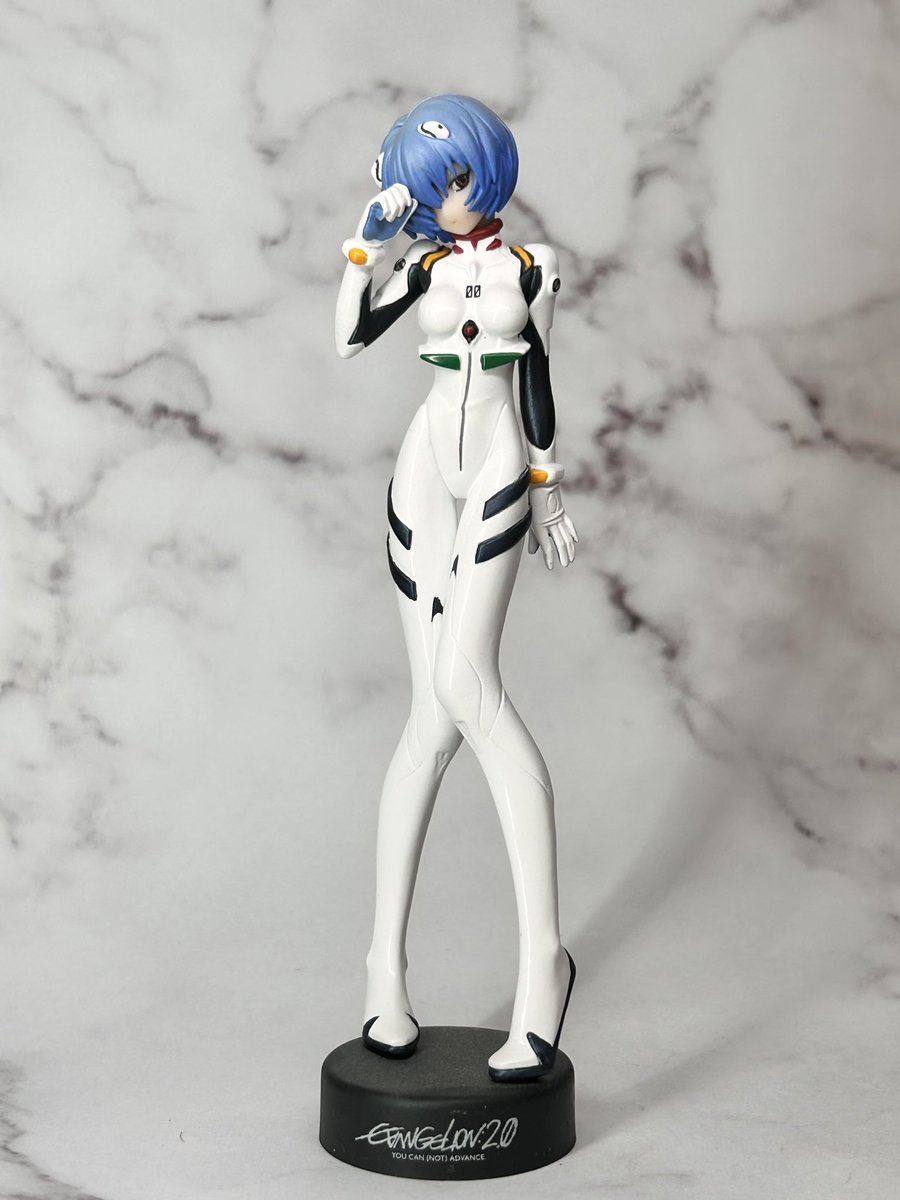 綾波レイ 「続いて「エヴァンゲリオン新劇場版」綾波レイ ボトルキャップ(雑誌付録)#造形師デ」|榎木（えのき）ともひで 骸骨少女「富井アンナ」レジン版WEBショップで販売中のイラスト