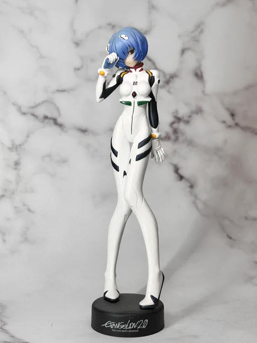 続いて「エヴァンゲリオン新劇場版」綾波レイ ボトルキャップ(雑誌付録)#造形師デビュー25周年 