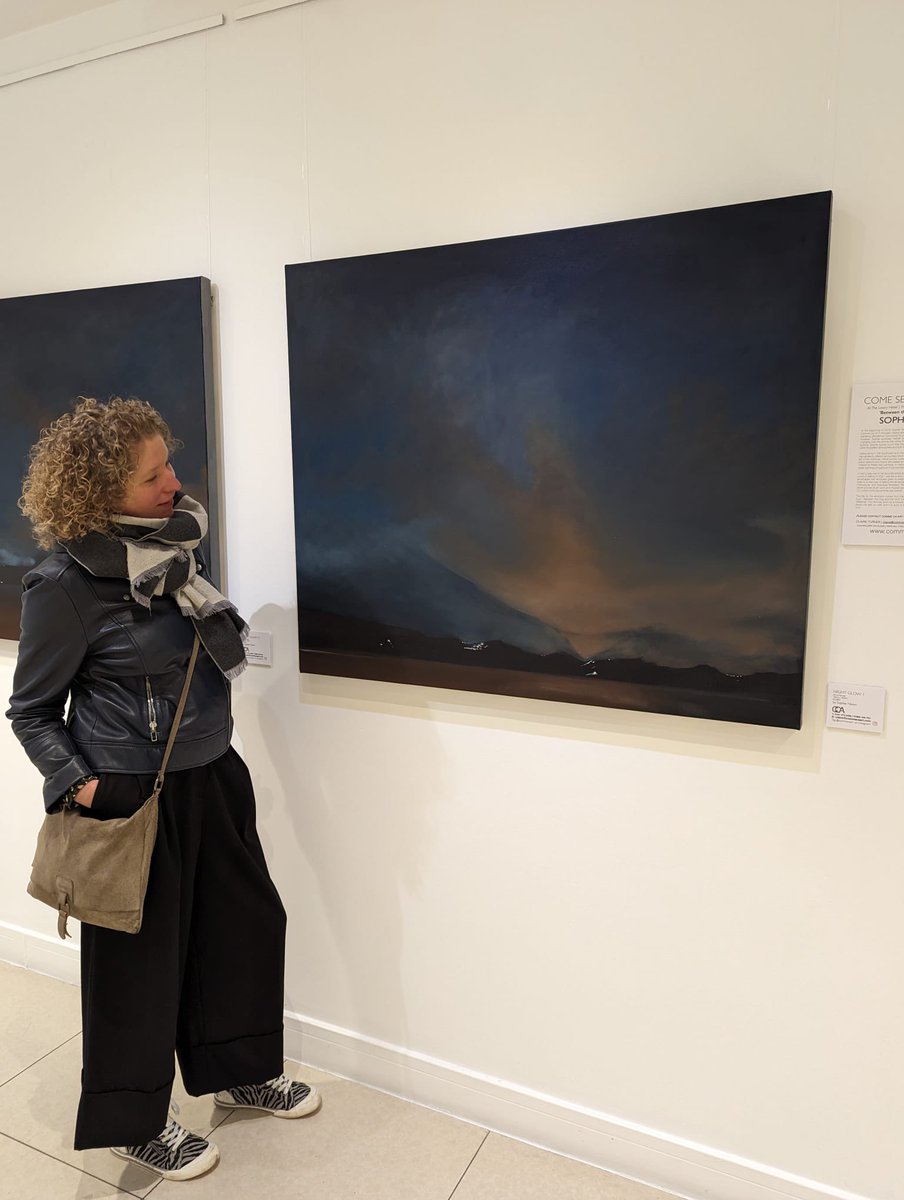 “Between the Dog and the Wolf”
An exhibition of my new sunset paintings starts tonight at the Lowry Hotel, Manchester with <a href="/ComeSeeCommeCa/">Comme Ca Art</a>. It’s on for the next two months. Please go and see!
#contemporarylandscapeart