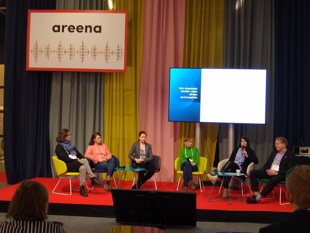 Koulutuksen merkitys pitää tehdä näkyväksi. Silloin taataan myös asian vaatima riittävä resurssointi ja ns. pula-alojen tulevaisuuden erikoislääkäri tarve. Hyvä paneeli #lääkäripäivät2023 <a href="/JohannaRellman/">Johanna Rellman</a> <a href="/SamiHeistaro/">Sami Heistaro</a> <a href="/myllarni/">Marjukka Myllärniemi</a>