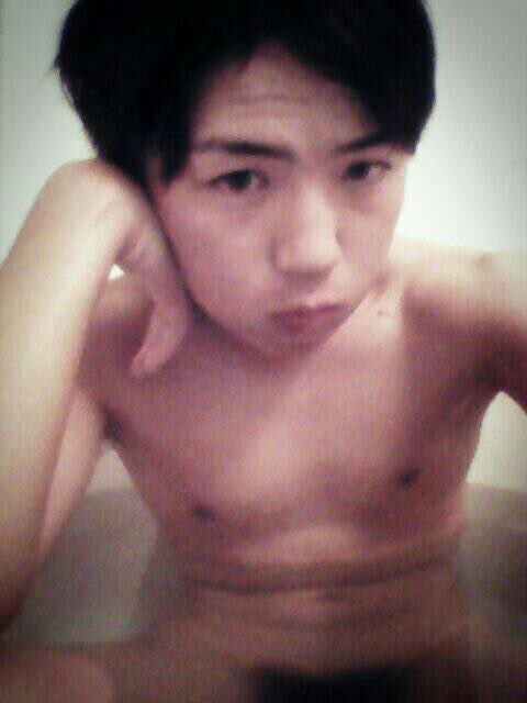 yoshidagon's tweet photo. @imrukan_ @yuuki_snoopy @chupapez96 もし仮に元カノがもう一回ツイートに辿り着いて、リプ欄見たらドン引きじゃ済まなさそうなの置いときたい一心です https://t.co/41yws4cDyz