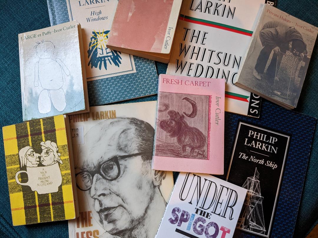 Our new podcast explores the world of Ivor Cutler- oblique musical philosopher, and Philip Larkin, poet, cartoonist and essayist. Our guests <a href="/bruce956/">Bruce Lindsay</a> and @WholeHogg show us around.
spotifyanchor-web.app.link/e/c4L9zLasVwb