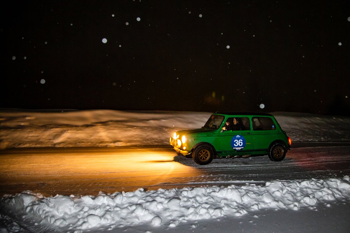 winter_marathon's tweet photo. ๐ฉ๐ผ First female crew ๐ฉ๐ผ
Cinelli - Stofler ๐ฎ๐น nยฐ36 on a 1969 Innocenti #MiniCooper MK II
#WinterMarathon2023 #winter35 @nashiargan https://t.co/EzNtrVohMY