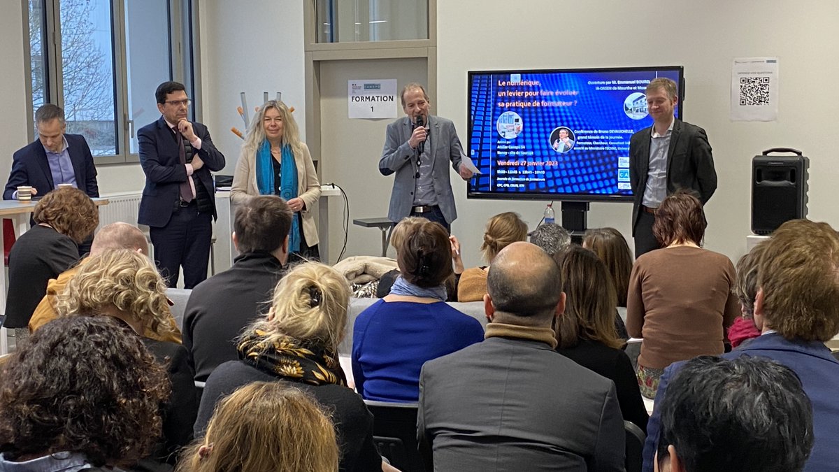Canope_DTGE's tweet photo. 🎓FORMATION DE FORMATEURS🎓
Le numérique, un levier pour faire évoluer sa pratique de formateur ? Journée de formation de près de 80 formateurs @acnancymetz, produite par le GT numérique #DSDEN54 et @canope_54. Ouverture par M. Bourel, DASEN de Meurthe-et-Moselle. https://t.co/0dMcoKxSRG