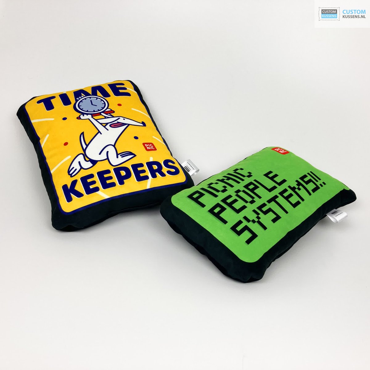 CustomKussens's tweet photo. Zakelijke #Kussens voor @Picnic!

Eigen bedrijf? Al eens nagedacht over het bedrukken van uw eigen #Logo op een hoge kwaliteit kussen?

#CustomKussens #Decoratie #KussensOpMaat #VormKussen #VormKussens #Marketing #Branding #Marketingtips #Startup #B2bmarketing #B2b https://t.co/JzCcxBNwwp