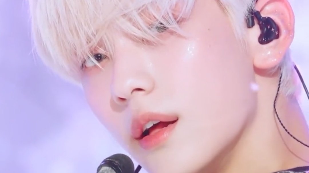 formysoobie's tweet photo. soobin ending fairy  ୨୧ https://t.co/aoLLkPfzXP