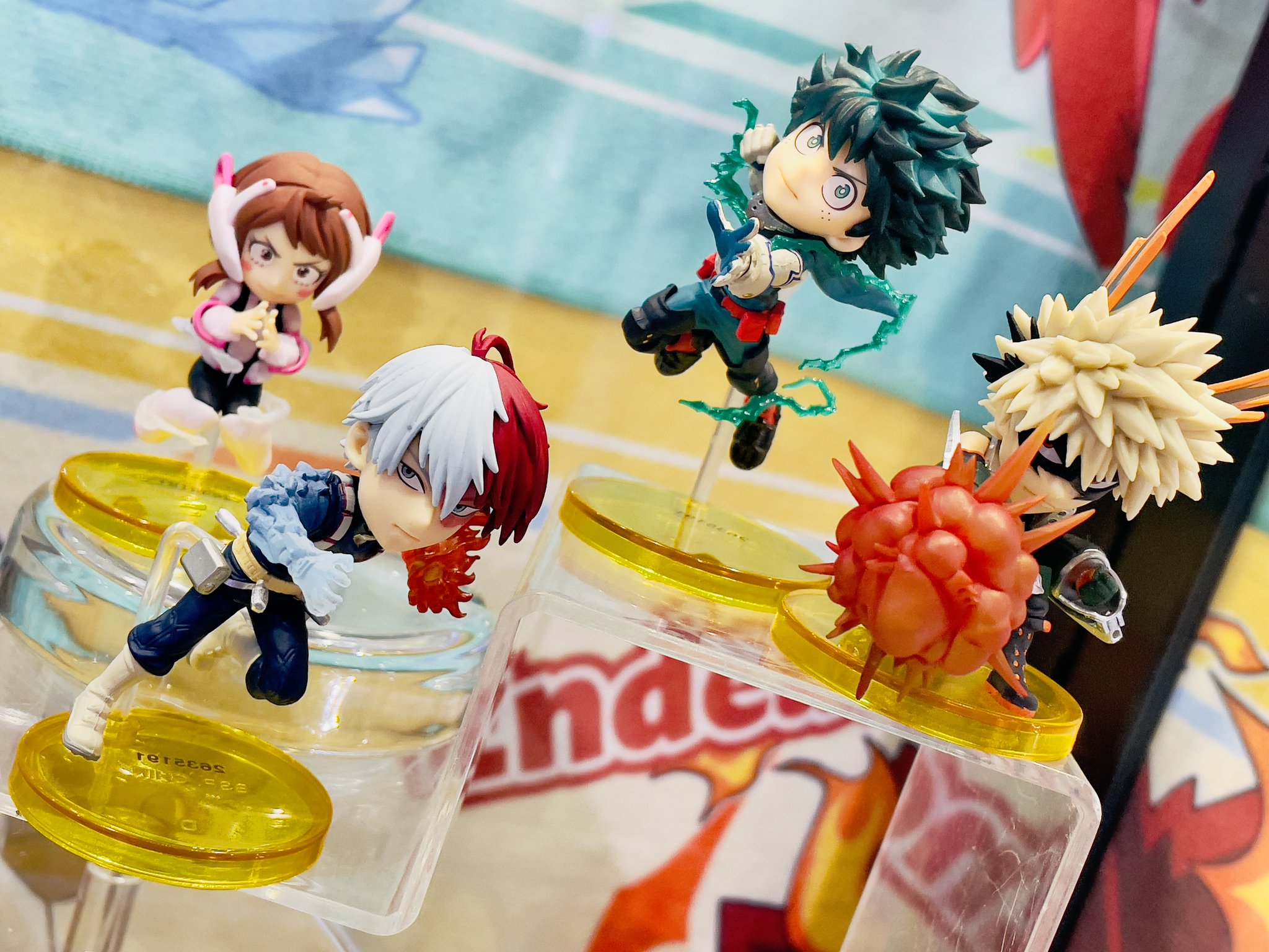 BANDAI - ヒロアカ GiGO限定 ワールドコレクタブルフィギュア セット 僕のヒーローアカデミア ワールドコレクタブルフィギュア～1社