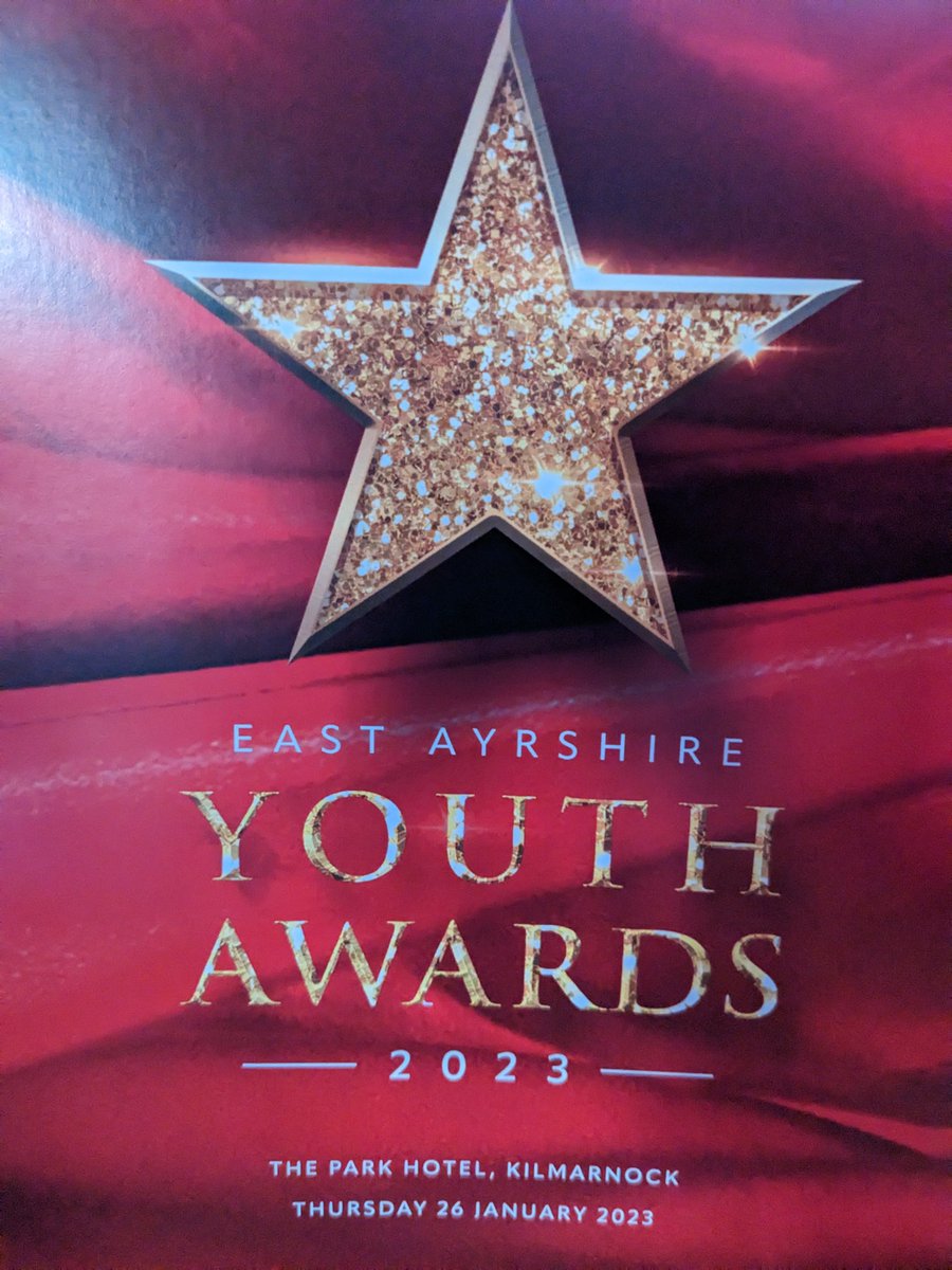 ActiveSchoolsEA's tweet photo. The @EACrobertburns YAs enjoying the EA Youth Awards last night along with nominees Emily &amp; Abbey! Top night 👍🏼 Well done to all the nominees and winners! 👏🏻👏🏻👏🏻 @EastAyrshire @eacSport @sportscotland @brodie_suzanne @VibrantEAC @Vibrant_Socks @_KevinWells https://t.co/NInK3chGEC