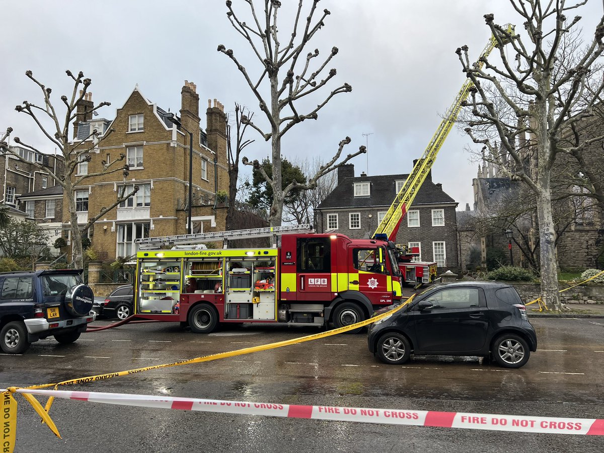 bishopSarahM's tweet photo. Praying for the congregation and parish. @StMark_HT and thank you to the emergency services https://t.co/hzrej8XsoB