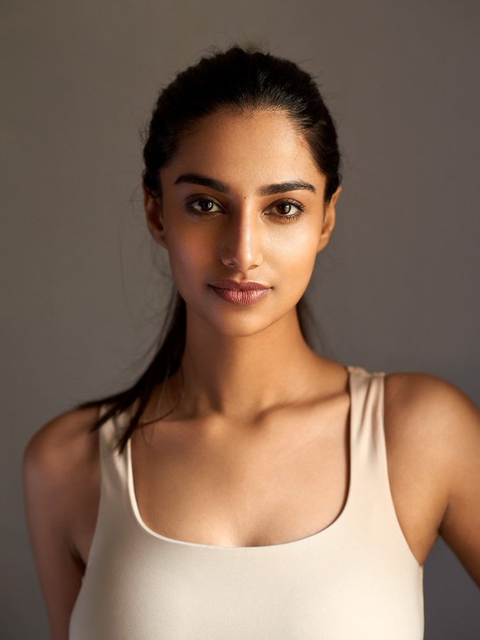 Fnd8k70aAAIhmId?format=jpg&name=900x900