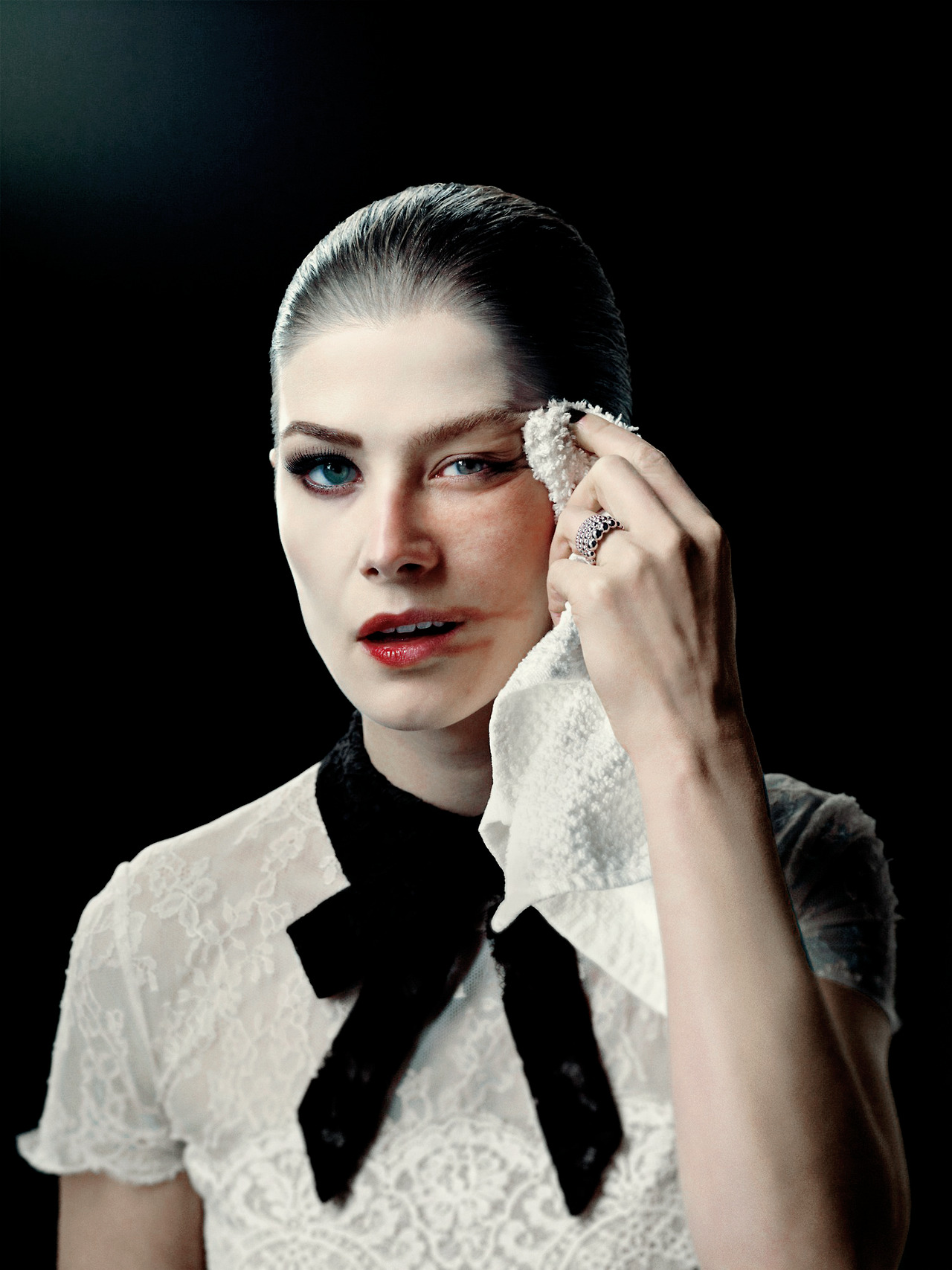 Happy 44th Birthday  Rosamund Pike 