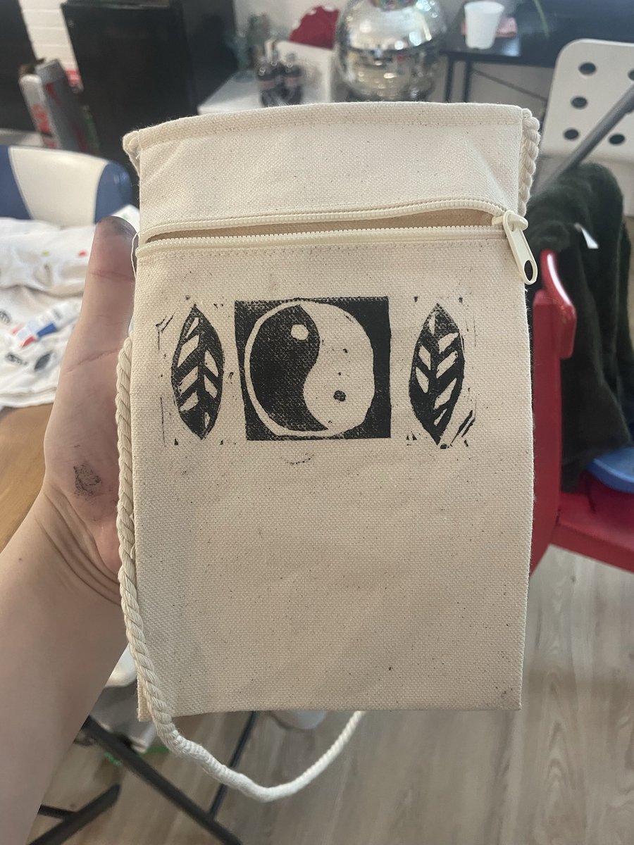 TRSWNTCRY's tweet photo. Working on some new things 🥰 https://t.co/RCbky4egzJ