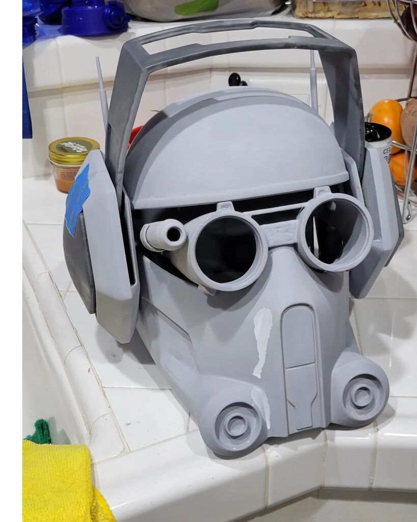 sXe_JuiCE's tweet image. Tech helmet progress

#tech #techhelmet #badbatchtech #badbatch #disney #starwars #3dprinted #3dprint #3dprinting instagr.am/p/Cn52-o6rpKB/