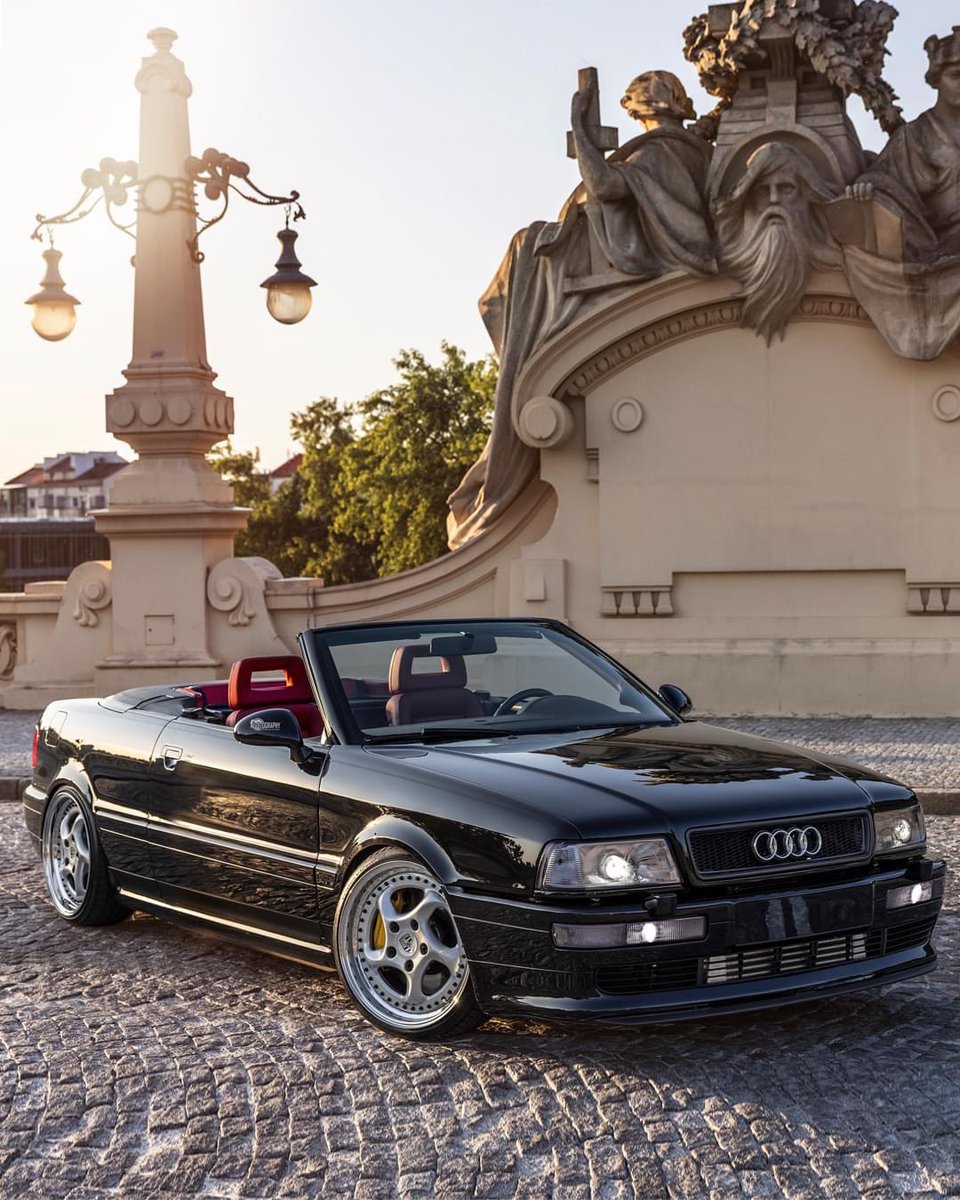 EpicDubs's tweet photo. 😎 Weekend Mode 

#Audi #Audi80 #AudiCabrio #EtaBeta #Porsche #20VT #Stance #DubLife https://t.co/B5j51VDTAT