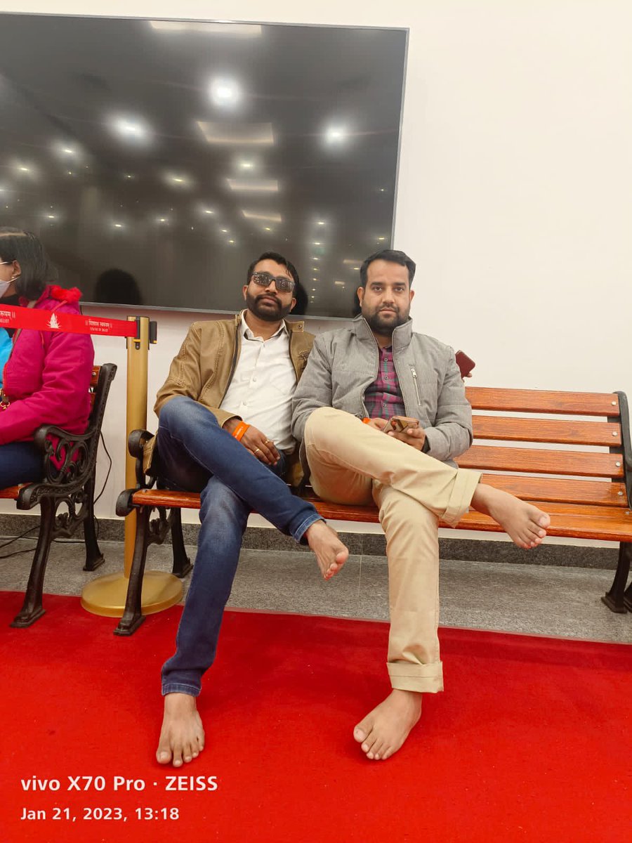 फार्मासिस्ट हितो के लिए हमेशा संघर्षरत, और हमे हमेशा नई राह दिखाने वाले ,बड़े भाई रवि ओझा जी, प्रदेश #उपाध्यक्ष राजस्थान फार्मासिस्ट एसोसिएशन को जन्मदिन कि हार्दिक बधाई एवं बहुत बहुत शुभकामनाएं🎉🎉🎉🎉