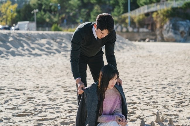 exelsius's tweet photo. Magsasampa ako ng reklamo pag hindi naging end game tong si Sooyoung at Sangsoo. #TheInterestOfLoveEp12 #TheInterestOfLove https://t.co/LhKVnghl6X