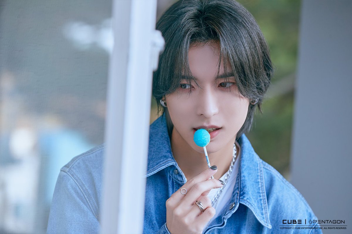 dandelion_yuto's tweet photo. 230127 SEASON’S GREETINGS 비하인드
#유토 https://t.co/mWazIu4CUR
