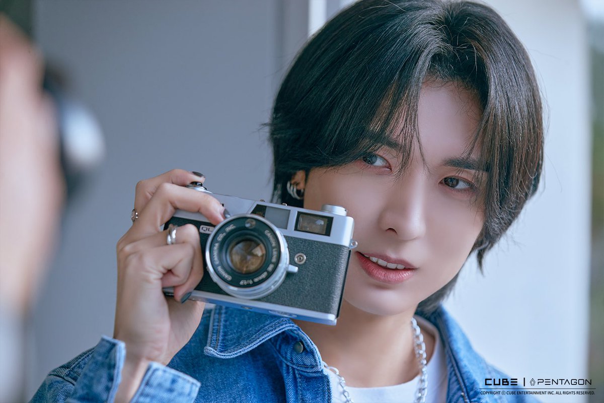 dandelion_yuto's tweet photo. 230127 SEASON’S GREETINGS 비하인드
#유토 https://t.co/mWazIu4CUR