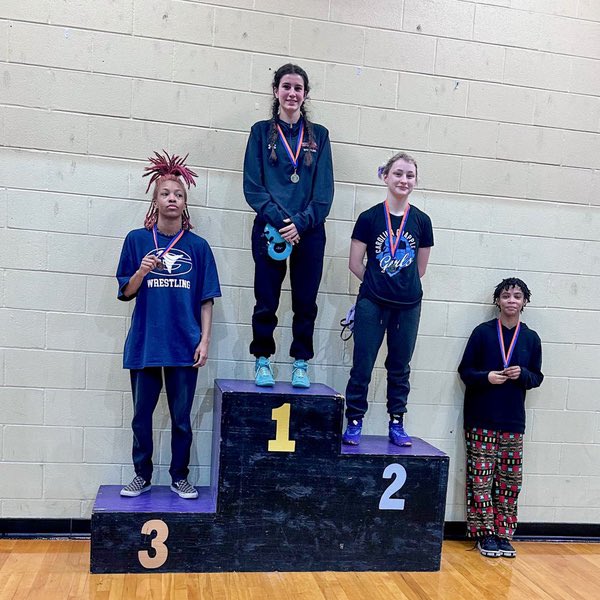MCreekwrestling's tweet photo. Winning the first ever Girls Mideast Regional and first girls regional champ in @mchsmustangs history: Isabella Crandall @MiddleCreekAD @MCCreekCrazies @MCStampedeClub @TheCreekFlowMC @MCHSSports_ #mustangway https://t.co/LnQdFdCoTS