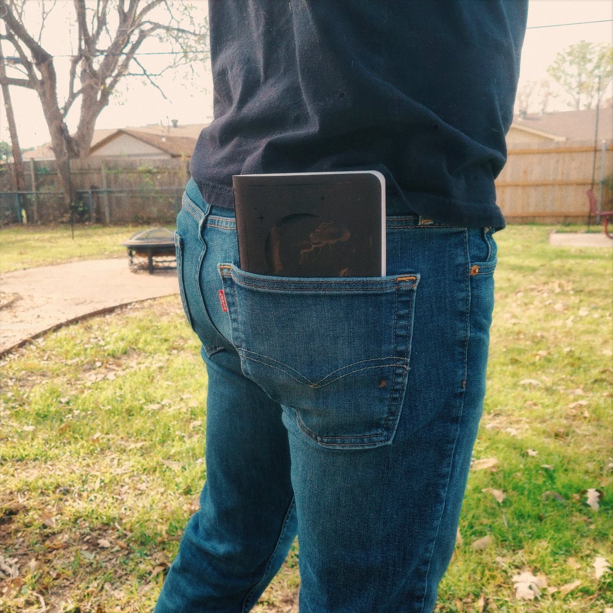 EncantoInk's tweet image. For free?! #pocketnotebook