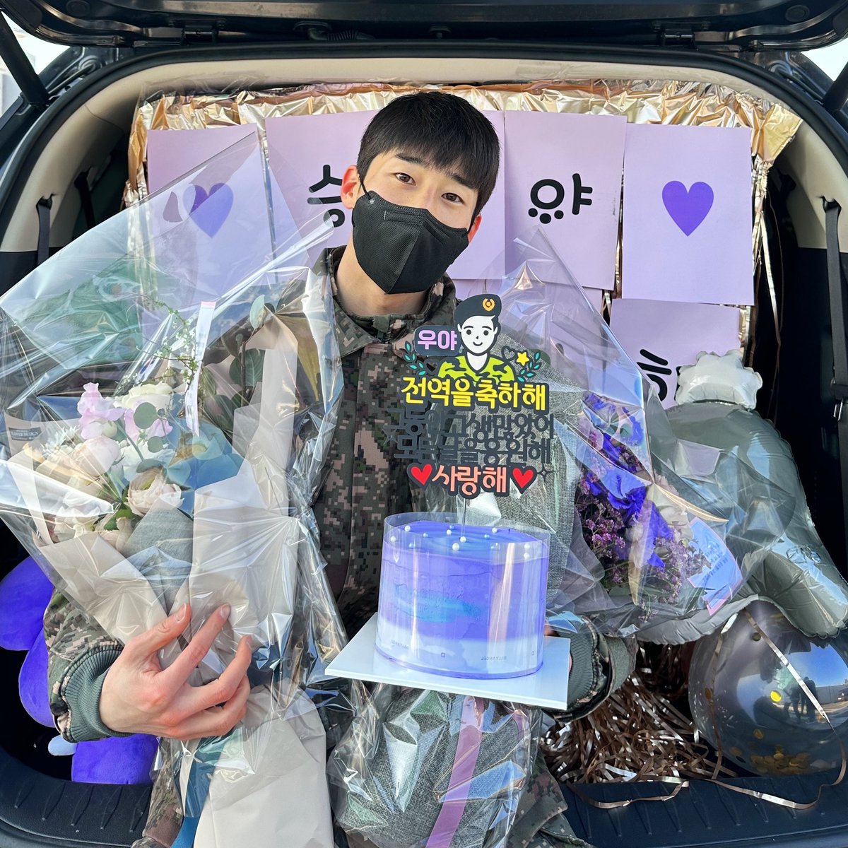 ttwooya's tweet photo. seungwoo está de regreso, estoy tan orgullosa de él ❤‍🩹 https://t.co/SXWGzERoQQ