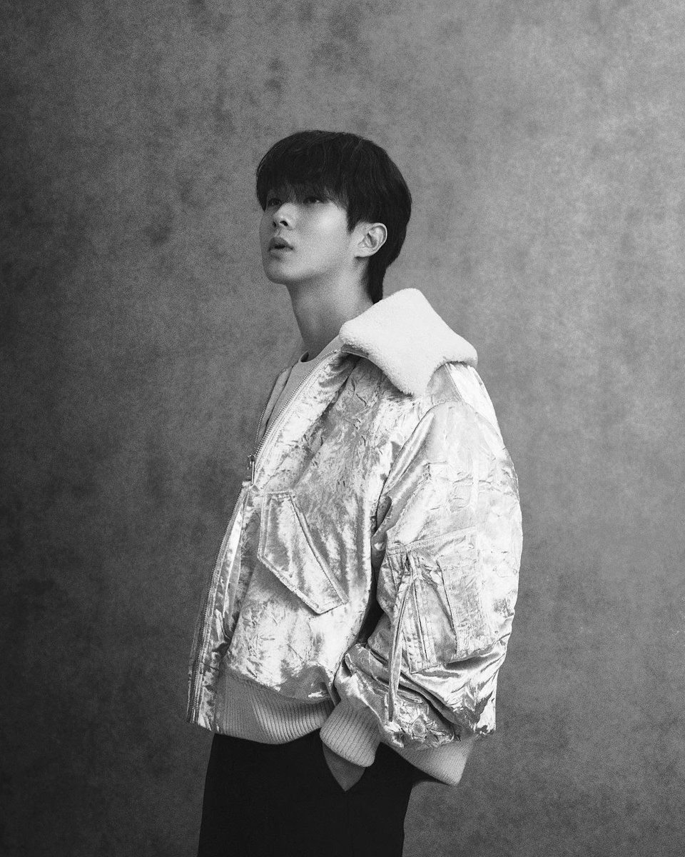 my_first_choi's tweet photo. 우와우 미모가,, https://t.co/WiQjrpQjZR