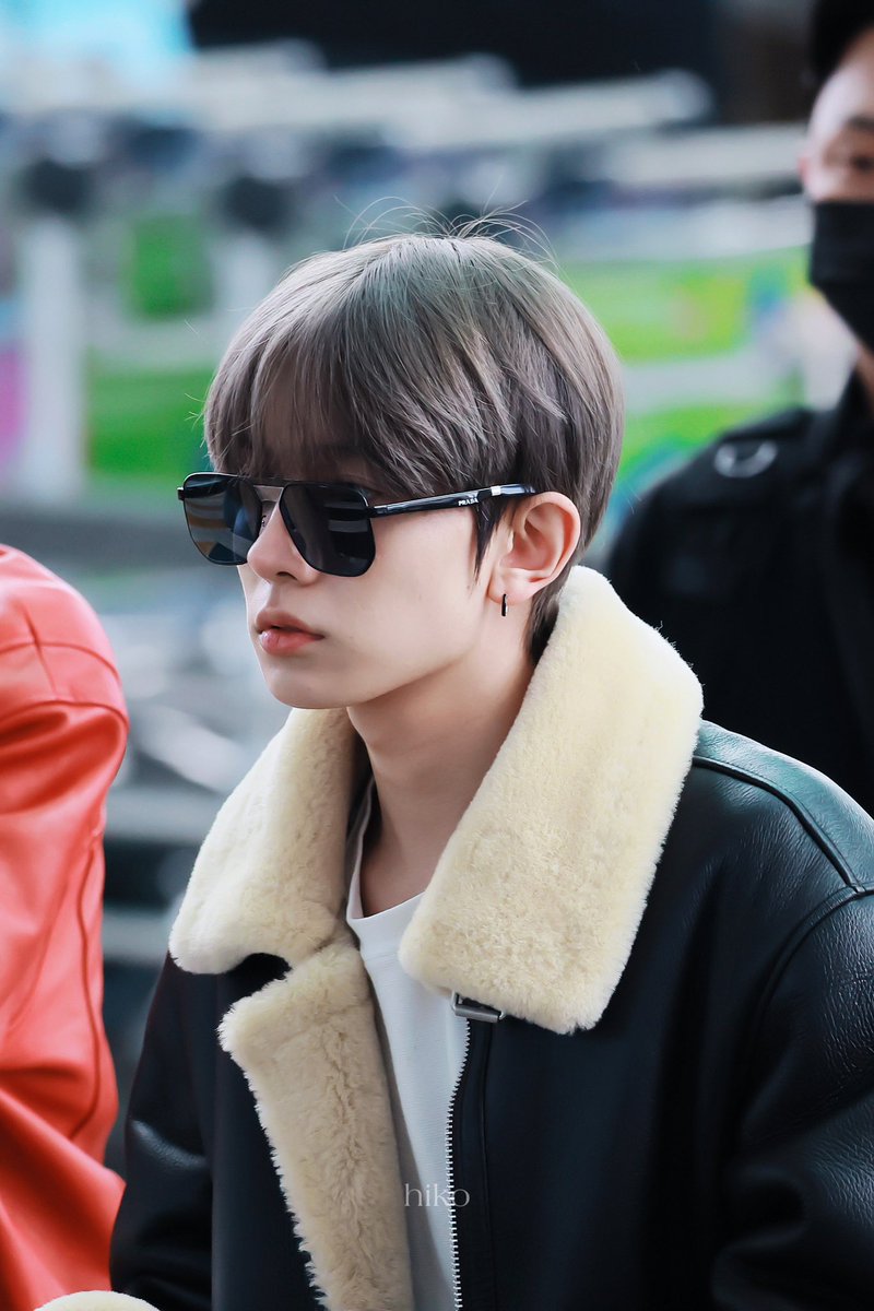 ivyletmid's tweet photo. 230126 ICN

락햄롤... 🎸🤘

#희승 #HEESEUNG #엔하이픈 #ENHYPEN https://t.co/MnZsNFQCeV