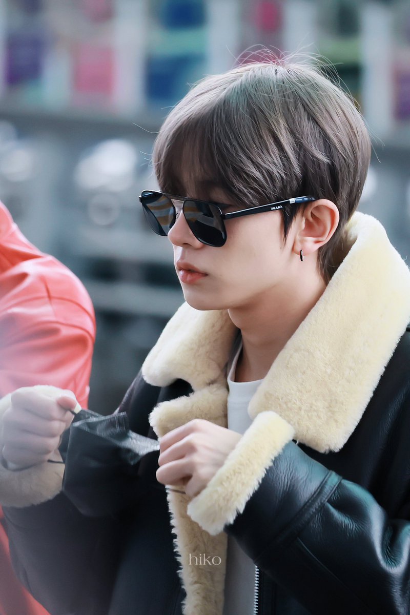 230126 ICN

락햄롤... 🎸🤘

#희승 #HEESEUNG #엔하이픈 #ENHYPEN