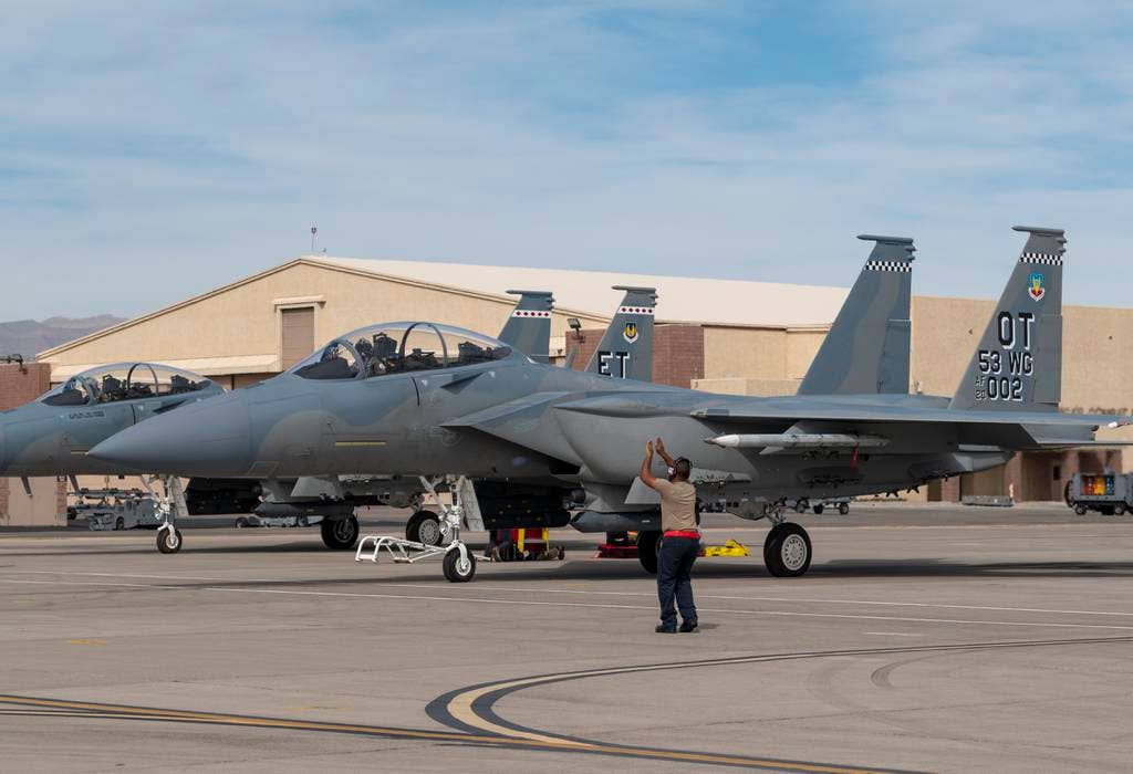 Defence_IDA's tweet photo. the F-15EX is designed to be more reliable and maintainable than previous versions of the F-15.
#F15ex #F15Eagle #TeamIDA https://t.co/bVDaCv9cgG