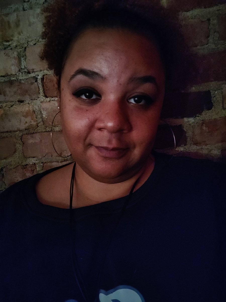 MoonlitMikeraaa's tweet photo. I had fuuunnnn being OUTSIDE tonight! 🤩🥰☺️
#OpenMic #JoshUAFool #JoshuaAdamszzz https://t.co/s2X1bBcPoK