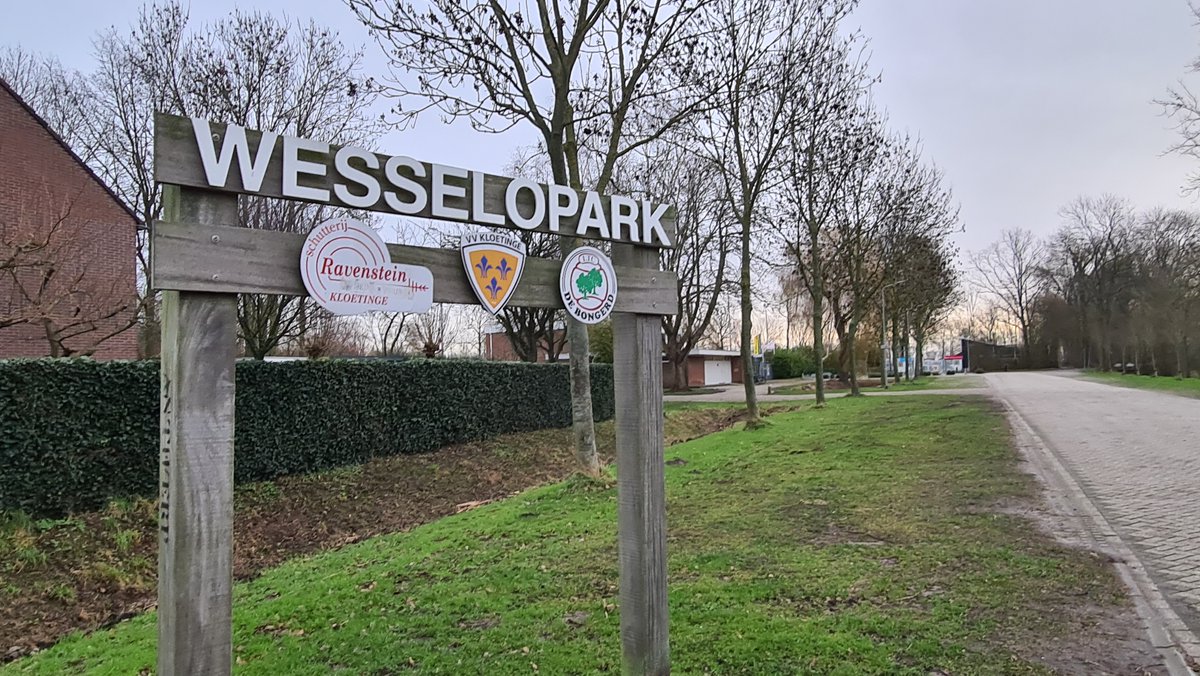 Gisteren heeft de gemeenteraad gesproken over masterplan Wesselopark. Wij zijn voor het verbeteren van het sportpark in Kloetinge! Meer info ➡️➡️facebook.com/pvda.groenlink…
#Wesselopark #Kloetinge #Goes #Sport