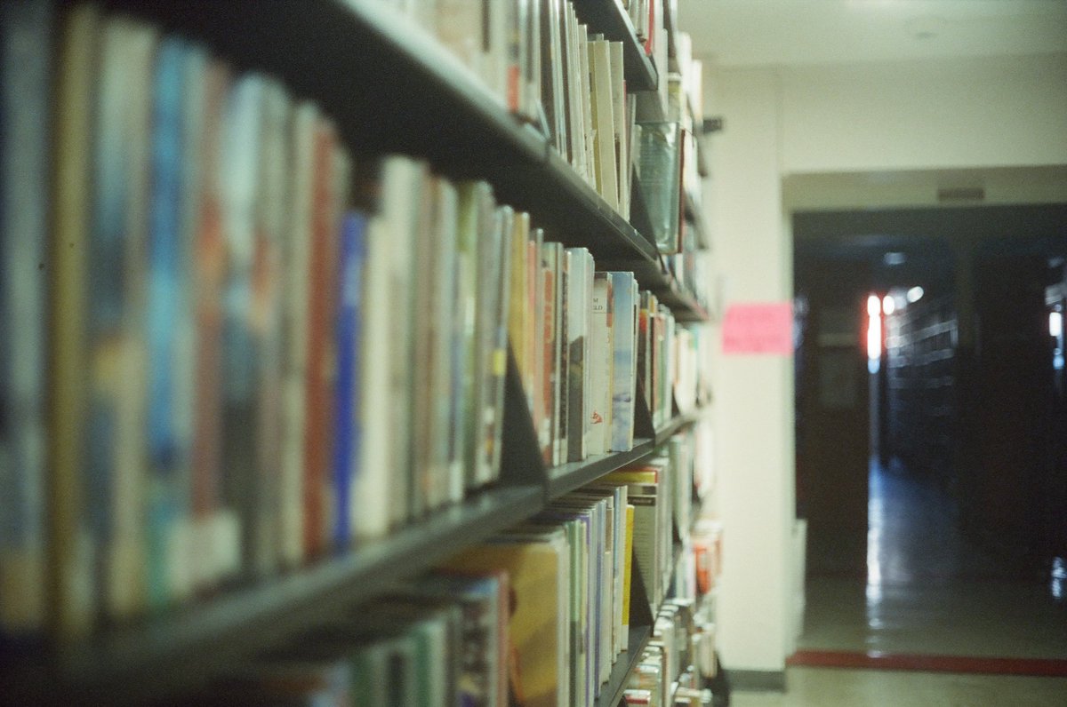 agoodkuma's tweet photo. Cannonet QL17 + CineStill 800
#analog #35mm https://t.co/8poOSSetqo