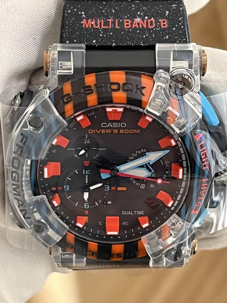 NAKANIWA_WATCH's tweet photo. FROGMAN 30th Anniversary
FROGMAN
GWF-A1000APF-1AJR
本日、入荷しました。
既に嫁ぎ先が決まっている為お客様が迎えに来られる前に記録📷✨
#フロッグマン #FROGMAN #40周年記念 #ヤクドガエル https://t.co/hDvWazURb0