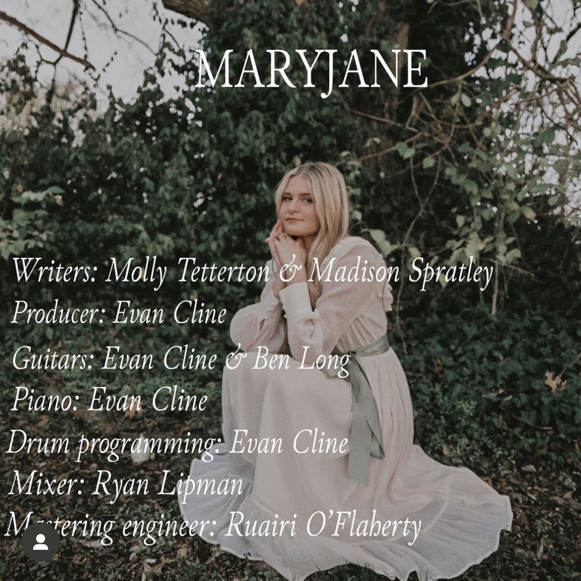 ccplaylist_'s tweet photo. North Carolina native and @BelmontUniv student @MollyTetterton_ is the female country singer-songwriter you need to hear!  She’s bringing her own unique style of country music and we’re absolutely loving it!

Her new single “MaryJane” released on Friday and y’all go listen up! https://t.co/K00dC3AFSI