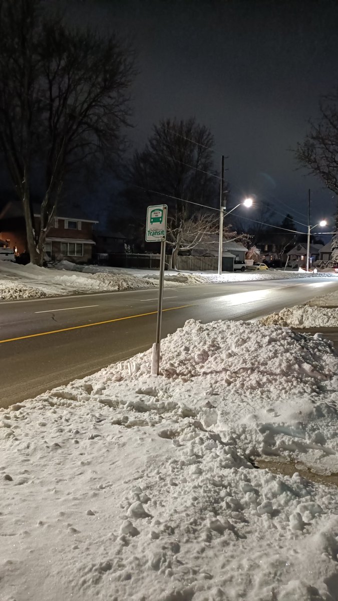 abhi_94's tweet photo. Request you to please look into this.
The bus stop (number 750 - Adelaide@ Central Park) area is still covered with snow. (9:00 PM, January 26, 2023) https://t.co/CLUvEc8HAM