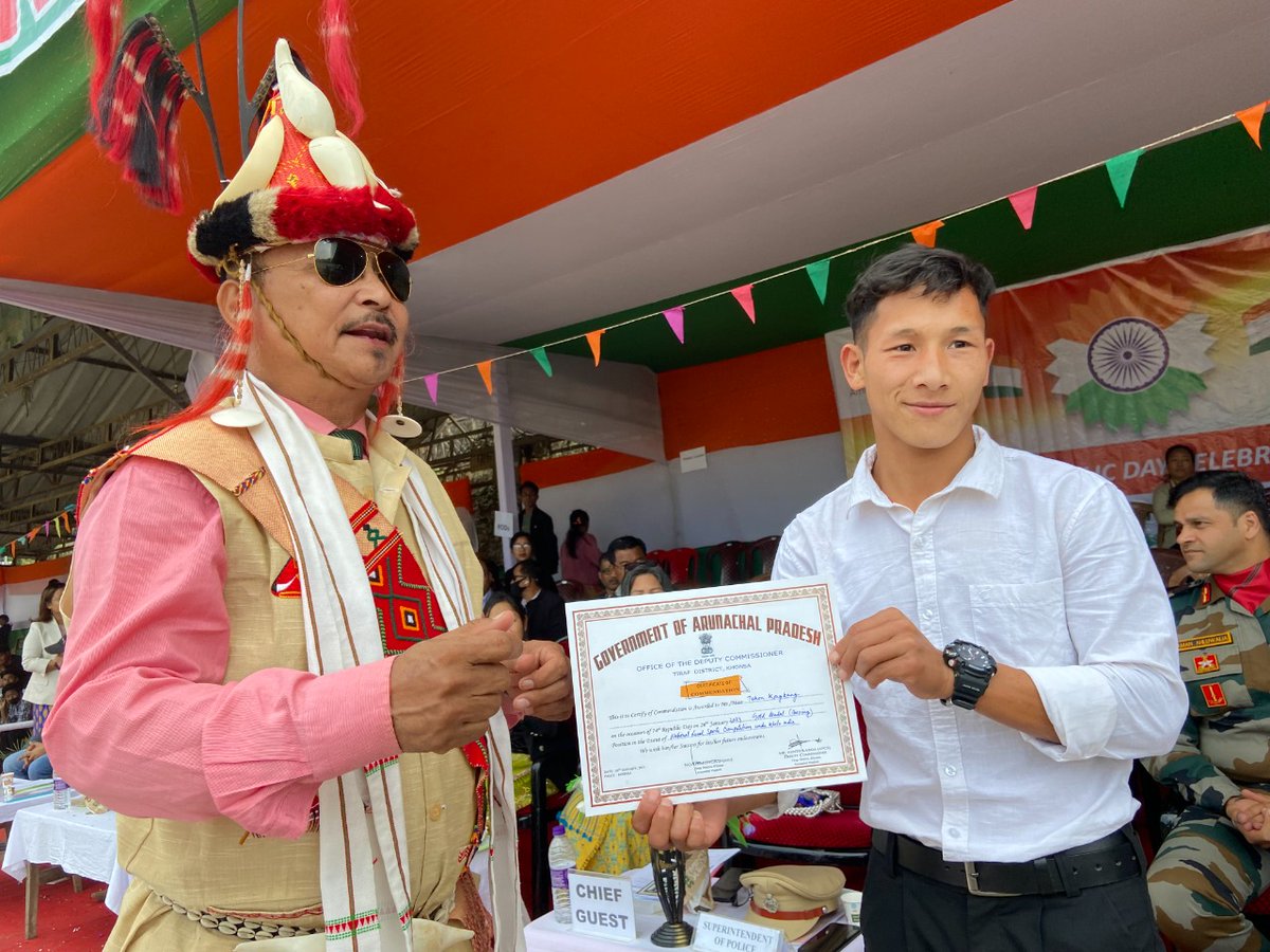 NMongku's tweet photo. KHONSA, Dist Administration felicitates commendation certificates to Boxing and Taekwondo National Medalists 🇮🇳🇮🇳🎉🎉,@ArunachalCMO @NatungMama @anirudhssingh @SportsDept_GoAP https://t.co/xEutoC07Rs
