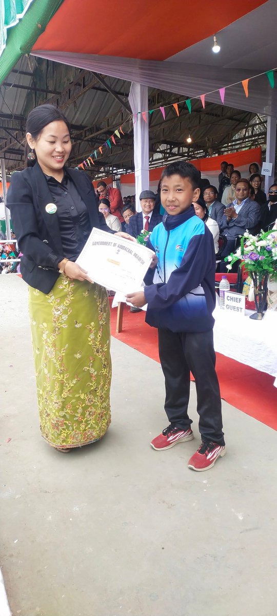 NMongku's tweet photo. KHONSA, Dist Administration felicitates commendation certificates to Boxing and Taekwondo National Medalists 🇮🇳🇮🇳🎉🎉,@ArunachalCMO @NatungMama @anirudhssingh @SportsDept_GoAP https://t.co/xEutoC07Rs