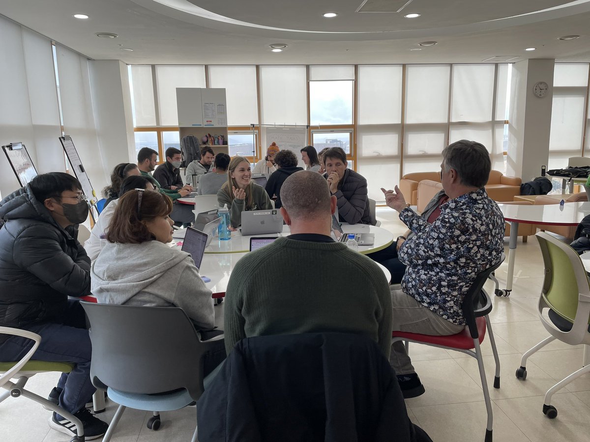 Huge shoutout to <a href="/ggininewman/">Garfield Gini-Newman</a> &amp; <a href="/LauraGiniNewman/">Laura Gini-Newman</a> for day 2 with our teachers at <a href="/SJA_Jeju/">SJA Jeju</a> enhancing inquiry-based learning practices. Their practical resources have been invaluable in empowering our teachers to truly dig into this innovative method. #InquiryBasedLearning