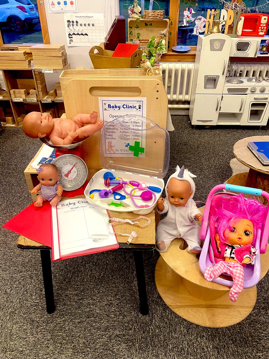 Julie Wilson tweet media