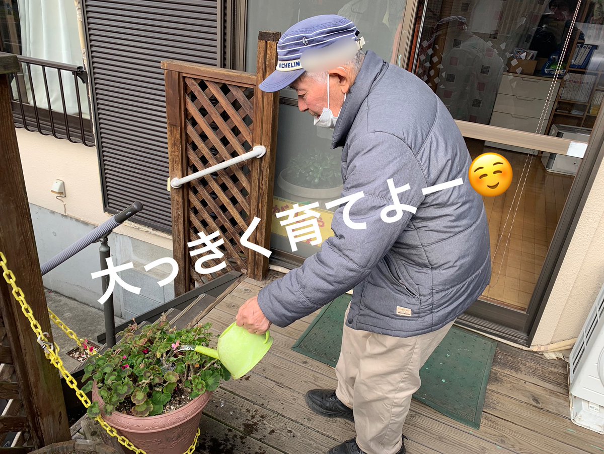 DaysBLG's tweet photo. ✨本日の活動ダイジェスト✨

午前:ショッパーポスティング、買い物、事業所訪問
ランチ:外食（和食）、BLG!でお弁当
午後:#北里アクアリウムラボ（@aqualabostaff ）見学、千葉大学講義（学生さんとの対談）、事業所訪問

メンバーさんからの情報提供で外出レクの行き先が決まることもあります😃 https://t.co/MnVbqIZy23